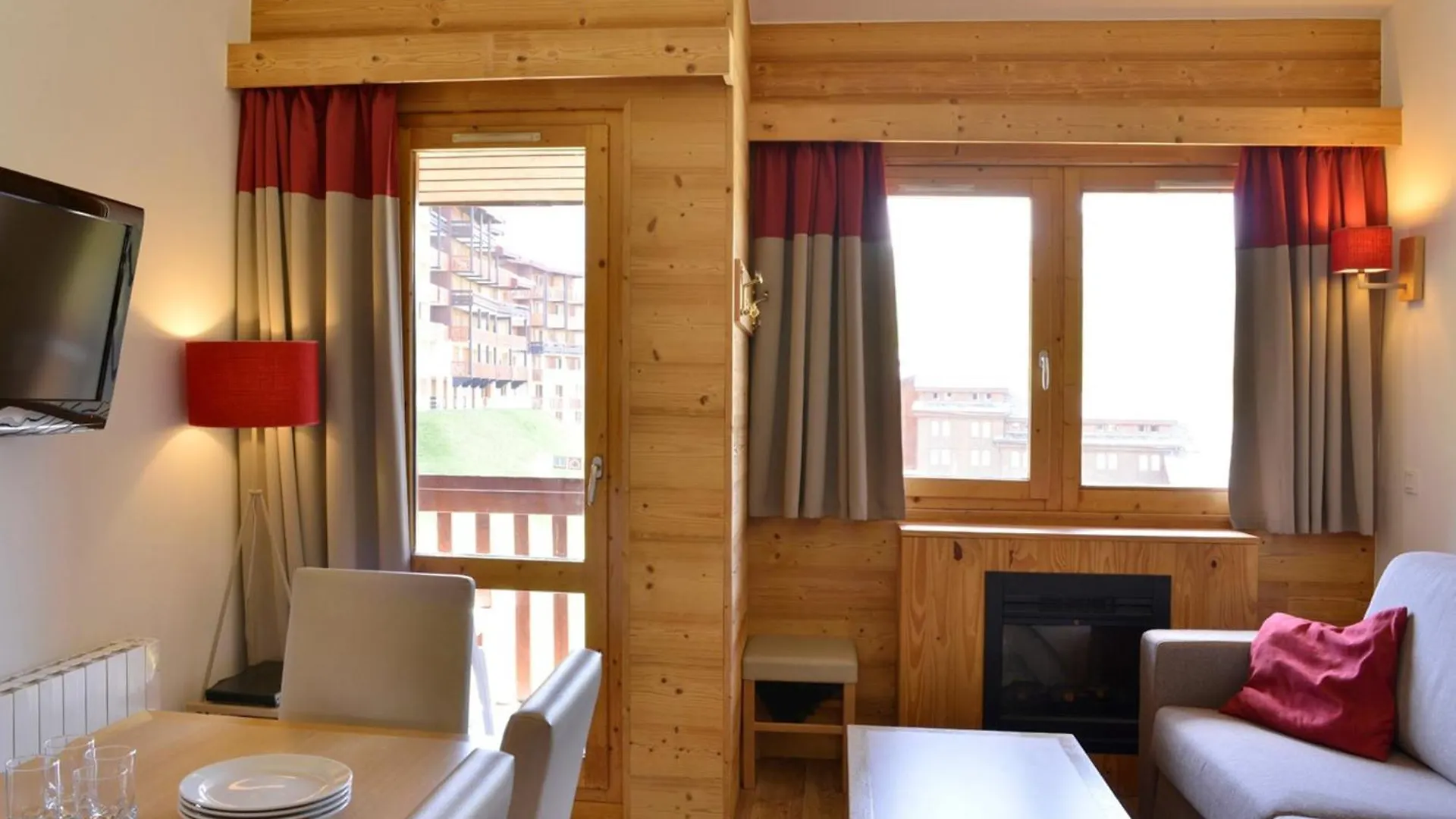 Appartement Duplex 6 Pers - Ski Aux Pieds - Piscine Chauffee - Animaux Admis - Fr-1-181-2805 La Plagne-Tarentaise